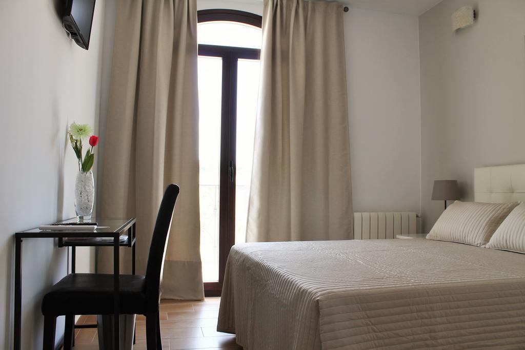 Hostal Landhaus El Molar Ruang foto