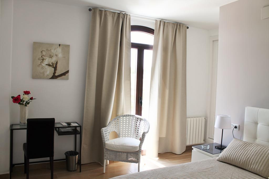 Hostal Landhaus El Molar Ruang foto