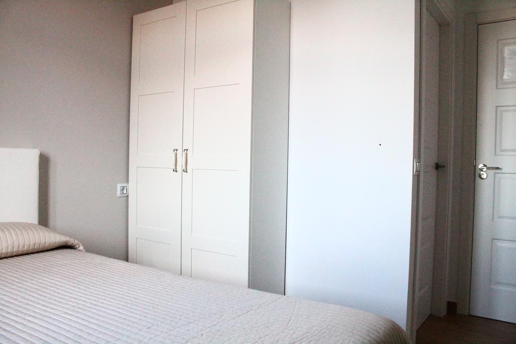 Hostal Landhaus El Molar Ruang foto